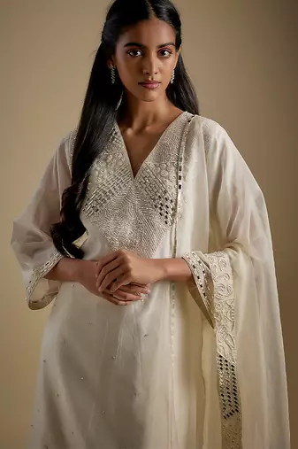Ivory embroidered chanderi muslin organza kurta set