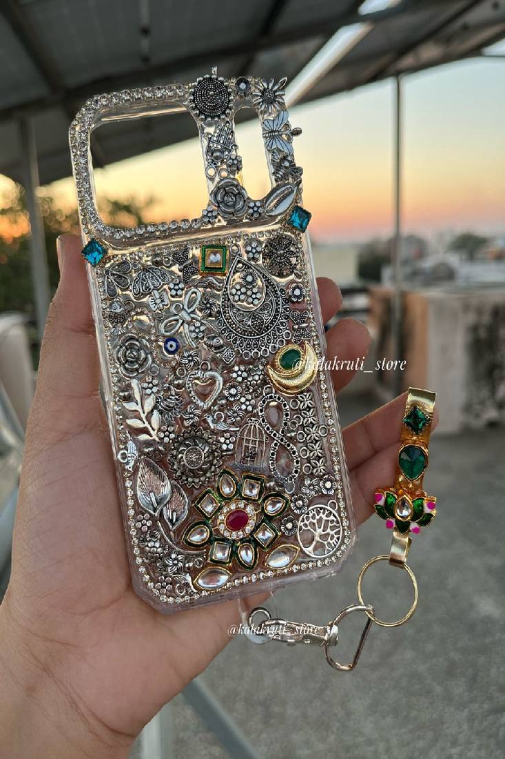 Oxidized silver case with challah - Navratri mobile case 