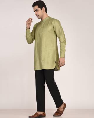 Men's pure linen short kurta with thread work 4