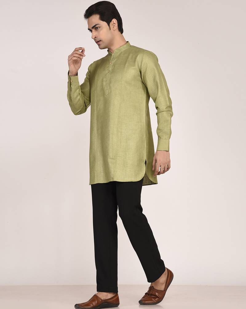 Men's pure linen short kurta with thread work