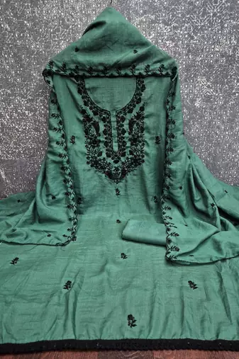 Green silk blend embroidered salwar kameez