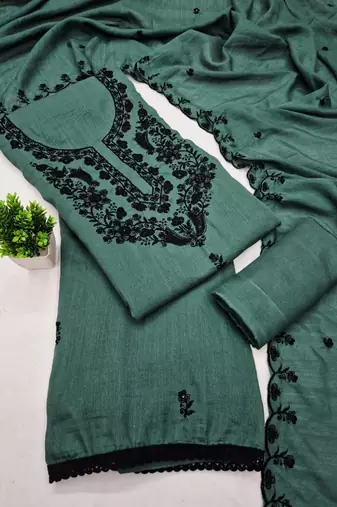 Green silk blend embroidered salwar kameez
