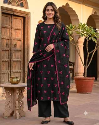 Black silk blend embroidered salwar kameez 1