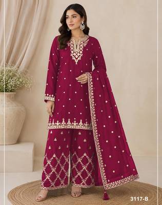 Magenta silk blend embroidered salwar kameez 1