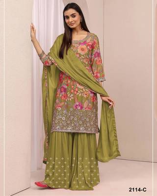 Green silk blend embroidered salwar kameez 1