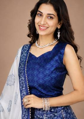 blue silk blend printed traditional lehenga choli 3