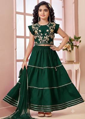 Green embroidered art silk a line lehenga choli dupatta 1