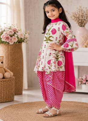 Pink leheriya dhoti set 2