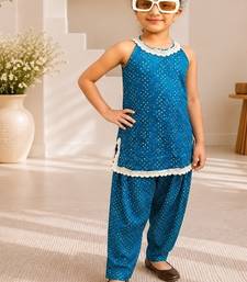 Girls teal bandhej kurti set