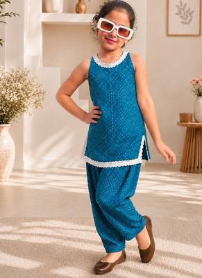 Girls teal bandhej kurti set 2
