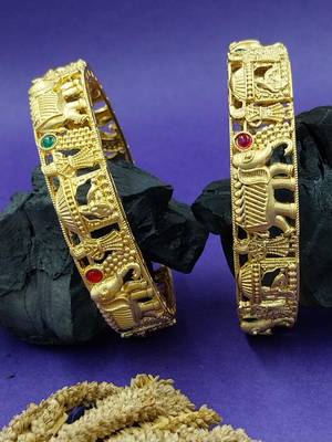 Gold plated temple jewellery elephant motif bangles set of 2 | matte antique royal baraat design kada kangan for women 1