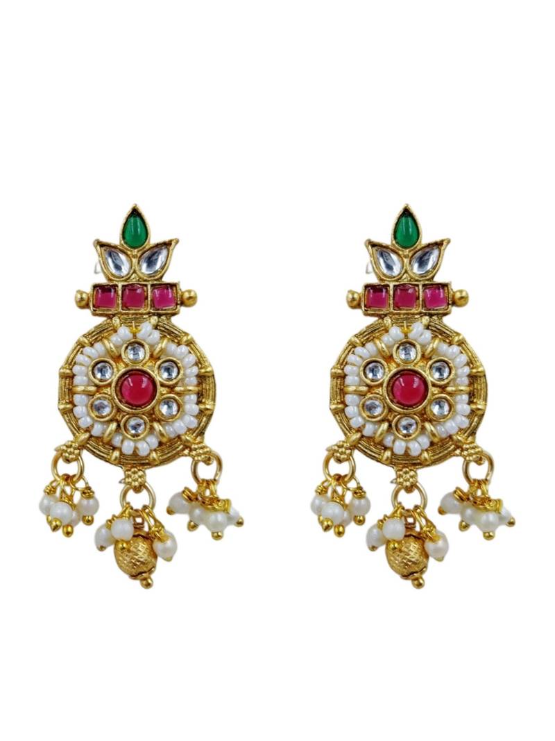 Women gold-plated kundan & multi-strand pearl jewellery set