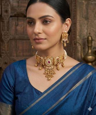 Traditional kundan meenakari choker jewelry set for women 1