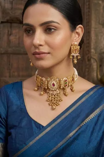 Traditional kundan meenakari choker jewelry set for women