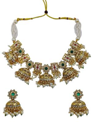 Traditional gold-plated kundan & meenakari choker jewellery set for women 2