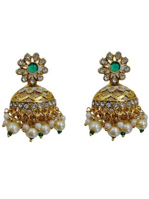 Traditional gold-plated kundan & meenakari choker jewellery set for women 4