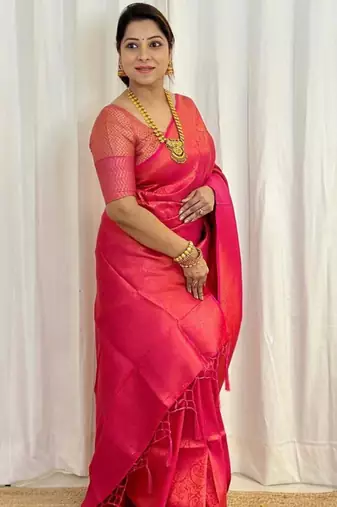 Hot pink silk blend zari woven woven saree