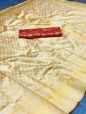Cream silk blend banarasi silk woven saree 4
