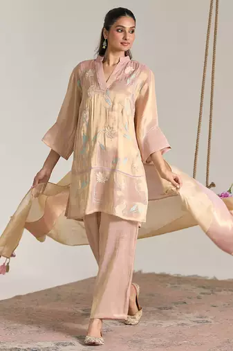Blush beige chanderi stripe tissue dupatta