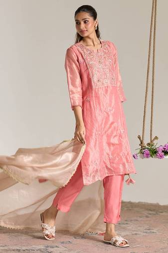 Pink kota tissue dupatta