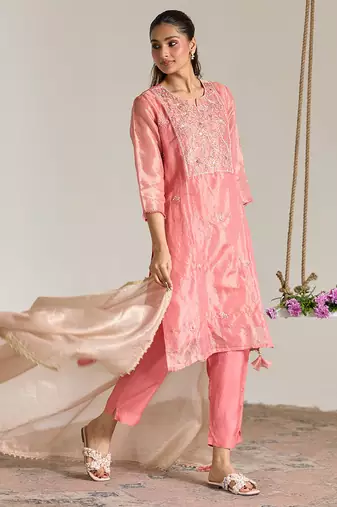 Pink kota tissue dupatta