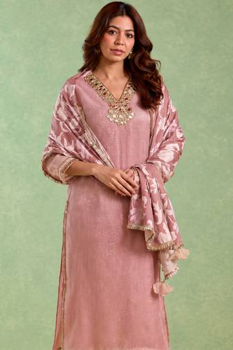 Dusty pink cotton dupatta