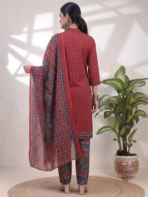 Red printed cotton blend stitched geometric print salwar kurta dupatta for women 3