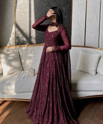 Wine silk blend embroidered flared gown set 2