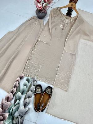 Champagne silk blend embroidered palazzo set 4