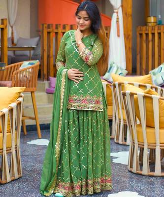 Green silk blend embroidered palazzo set 2