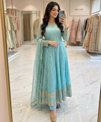 Blue silk blend embroidered flared gown set 1
