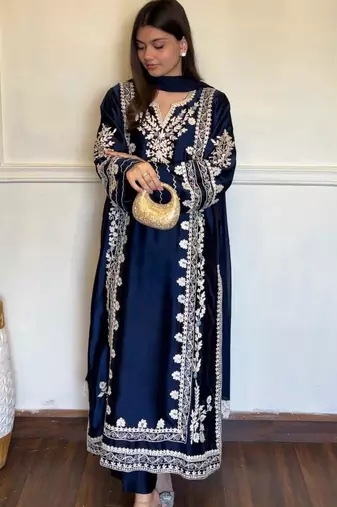 Navy-blue silk blend embroidered kurta set