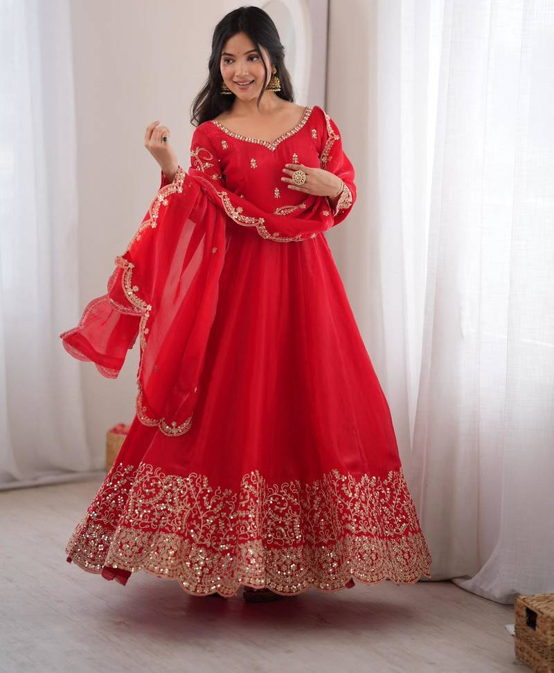 Red silk blend embroidered flared gown set