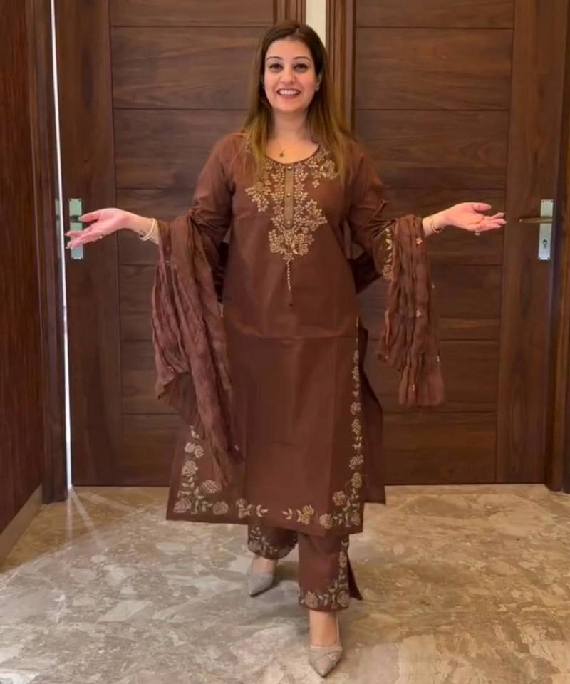Brown silk blend embroidered kurta set