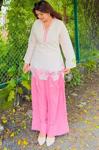 Off-white silk blend embroidered farshi salwar set