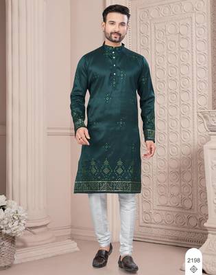 Green daaman work, star and thred computer amrodery work kurta pajama set 1