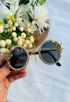 Rajkumari glares  - navratri 1
