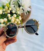 Rajkumari glares  - navratri