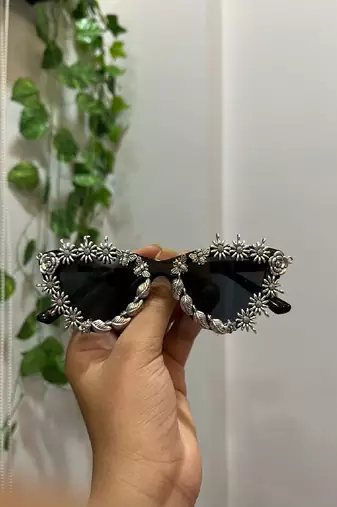 Cat eye  - navratri