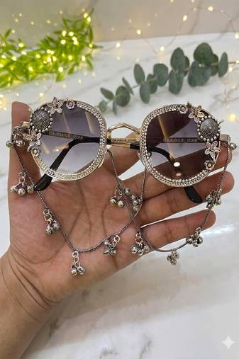 Jhankar swamini sunglass  - navratri