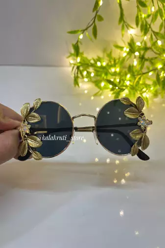 Golden leafy luxe  - navratri