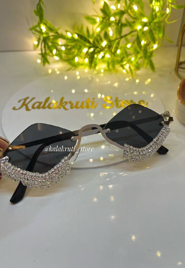 Bling silver rhinestone glare  - navratri