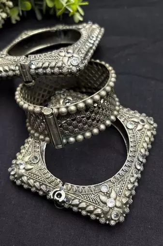 Set of 3 Oxidized Brass Kada Bangles, Indian Openable Tribal Bracelet Set