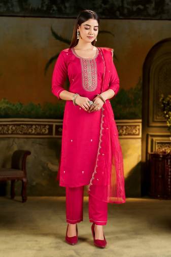 PINK EMBRODEIRY WORK WITH SILK BLEND FABRIC KURTI PANT DUPATTA SET