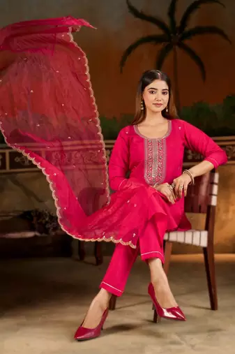PINK EMBRODEIRY WORK WITH SILK BLEND FABRIC KURTI PANT DUPATTA SET