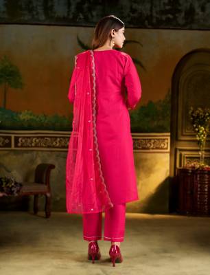 PINK EMBRODEIRY WORK WITH SILK BLEND FABRIC KURTI PANT DUPATTA SET 4