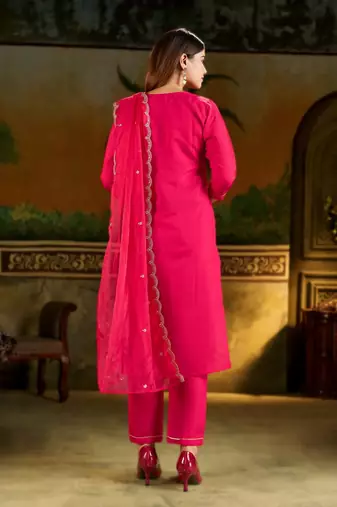 PINK EMBRODEIRY WORK WITH SILK BLEND FABRIC KURTI PANT DUPATTA SET