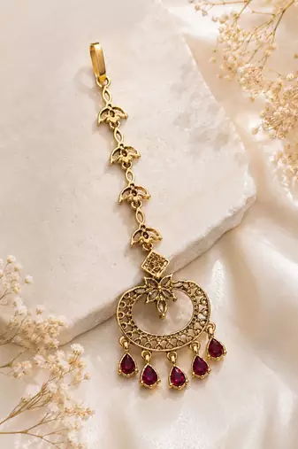 Mehendi gold oxidsed plated red american diamond maang tikka