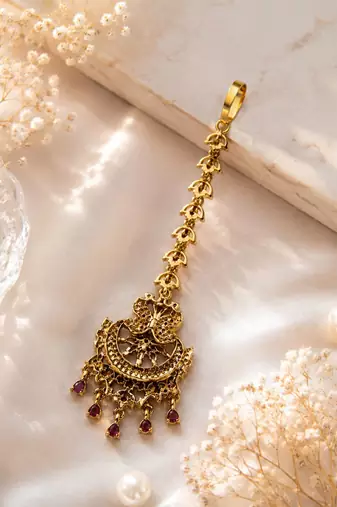 Mehendi gold oxidsed plated red american diamond maang tikka