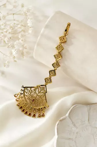 Mehendi gold oxidsed plated red american diamond maang tikka